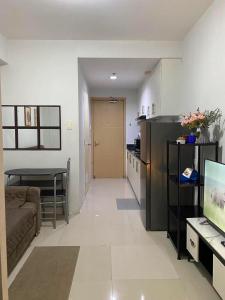 Moa Staycation By Jermel Condotel For Rent