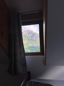 Shpia e Mikut Guesthouse