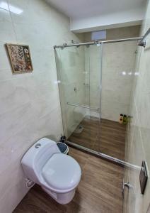 Habitación con baño privado en Circasia Quindío