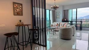 SUNRISE Gurney Seaview Luxury Duplex