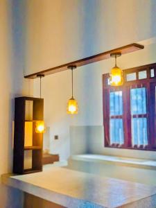Modern 3BR Tropical Villa near Kabalana Surf