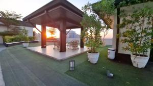 Quiet & Cozy Suite 1km to the Heart of Araneta City with FREE parking