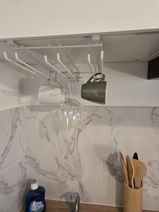 Chambre 4 confort avec cuisine, salle de bain partagé