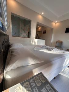 Lotus 4 Mevsim Otel