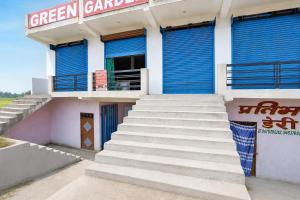 SPOT ON Green Garden Hotel And Restaurant