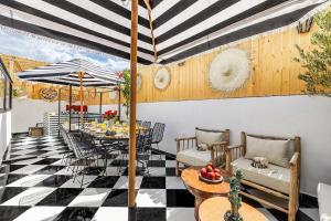 Riad Kamil 4Suites - Private Pool - Rooftop Lounge