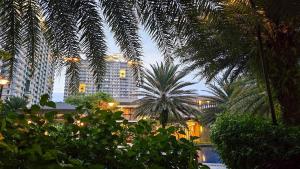 Scenic 2BR Penthouse with Samal Island View