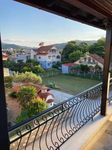 Villa Eleon 2