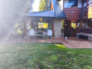 Casa con vista al lago y suite con jacuzzi
