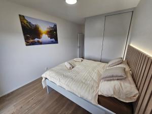 Calmora Premium FREE Parking Balcony Nespresso optická WiFi