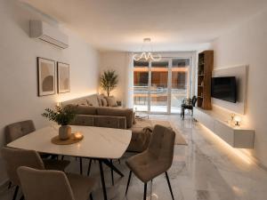Zefi Apartment Sea View