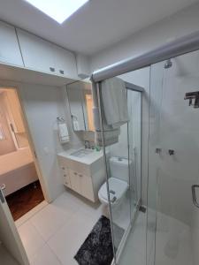 New 2-bedroom, 2-bathroom apartment, 2 minutes walk from the beach, ideal for families