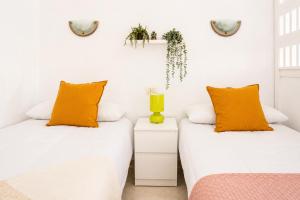 Modern Studio close to the Beach with Pool