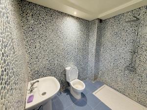 Renovated apartment near the airport