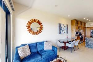 Ground-floor Condo with Ocean View, Pool, Gym, Hot Tub, & WasherDryer