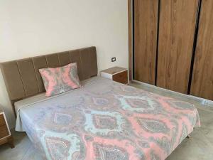 villa s3 avec piscine pied dans leau ain grenz kelibia