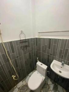 Rexs Apartment