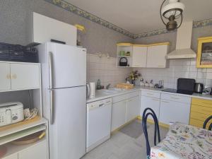 Appartement central et balcon - 4 pers. - FR-1-879-46