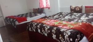 Close2 heaven 3 bedroom yellow house 2 toilets only
