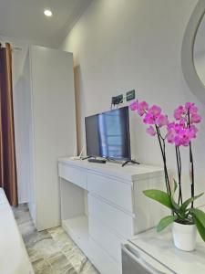 Crown Villa