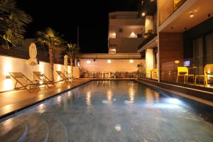 Valmar Hotel