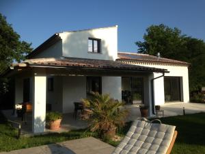 Villas Villa charmante a Eyragues avec piscine privee : photos des chambres