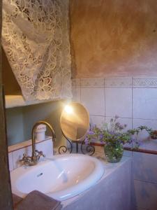 Bellosguardo Home