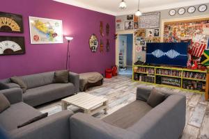 Habitat Hostel