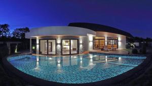 Azaya Villas Resort