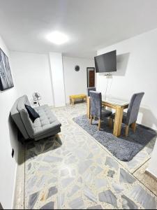 Exclusivo apartamento en medellín cerca a todo