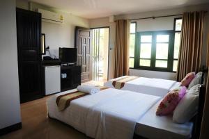 Ban Noi Resort Phrae