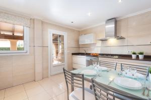VILLA ALZINA by SM Holiday Properties