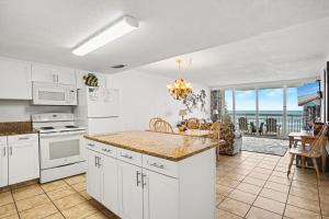 0111 Waters Edge Resort condo