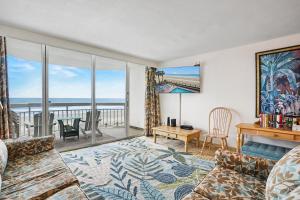 0111 Waters Edge Resort condo