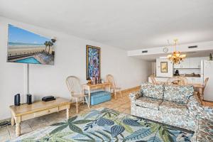 0111 Waters Edge Resort condo