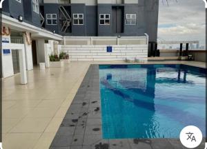 Studio-type condo unit near Pedro Gil LRT Taft Ave Malate Manila