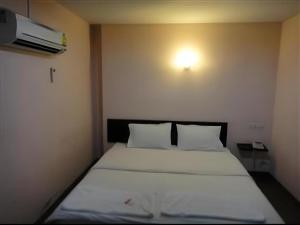 Ban Bua Resort and Hotel