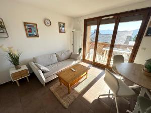 Appart T2 Cosy vue panoramique Lac & Montagnes