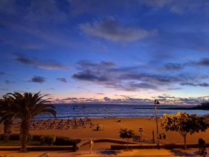 Playa Vistas Apartment 2 Bed Terrace Pool & AC