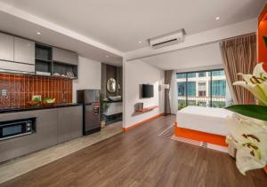 The Locals Hotel - Dinh Thi Hoa Da Nang