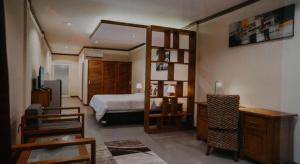 Cozzy Seaview Beach Resort