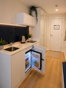 Delightful Sea View Aparthotel In Orbi City Batumi