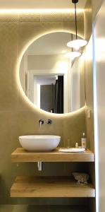 Su Coru 2 - Deluxe Studio in the Heart of Cagliari