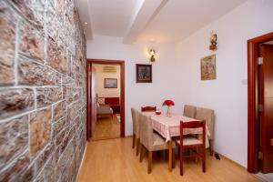 BMV apartment 1 with sea view