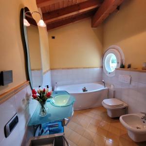 Incanto sul Lago Mountain Lake Iseo Hospitality