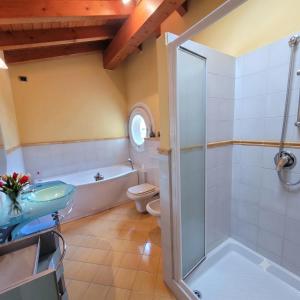 Incanto sul Lago Mountain Lake Iseo Hospitality