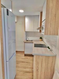 Rodrigo Vivas Miras Zapillo Apartment