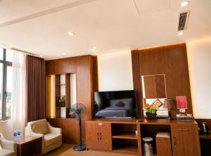 Tv Hotel