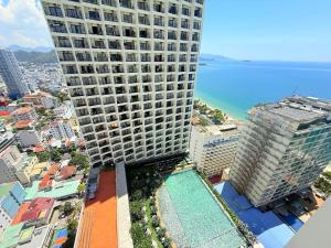 Gold Coast Premium Apartment