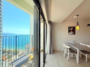 Gold Coast Premium Apartment
